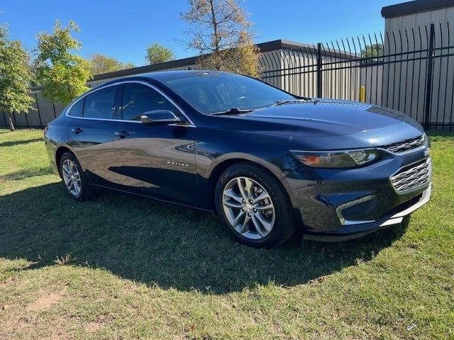 2017 Chevrolet Malibu - Image 3 of 20