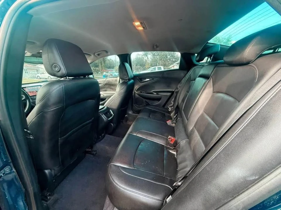 2017 Chevrolet Malibu - Image 11 of 18