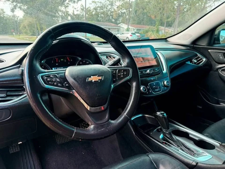 2017 Chevrolet Malibu - Image 5 of 18
