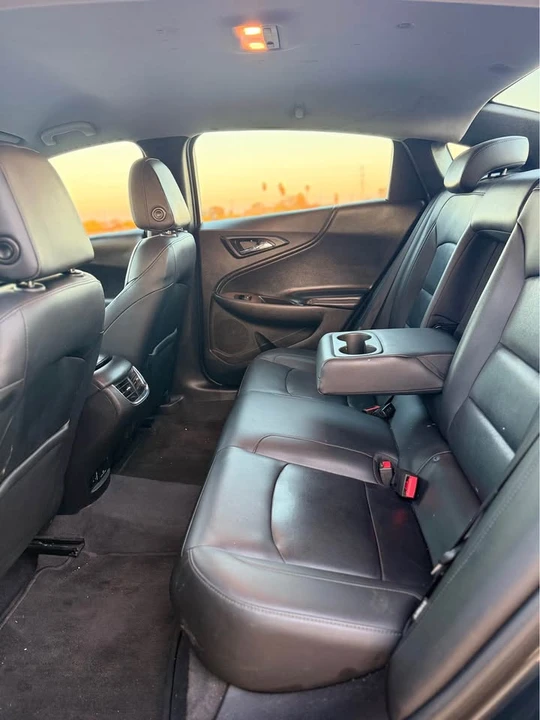 2017 Chevrolet Malibu - Image 10 of 18