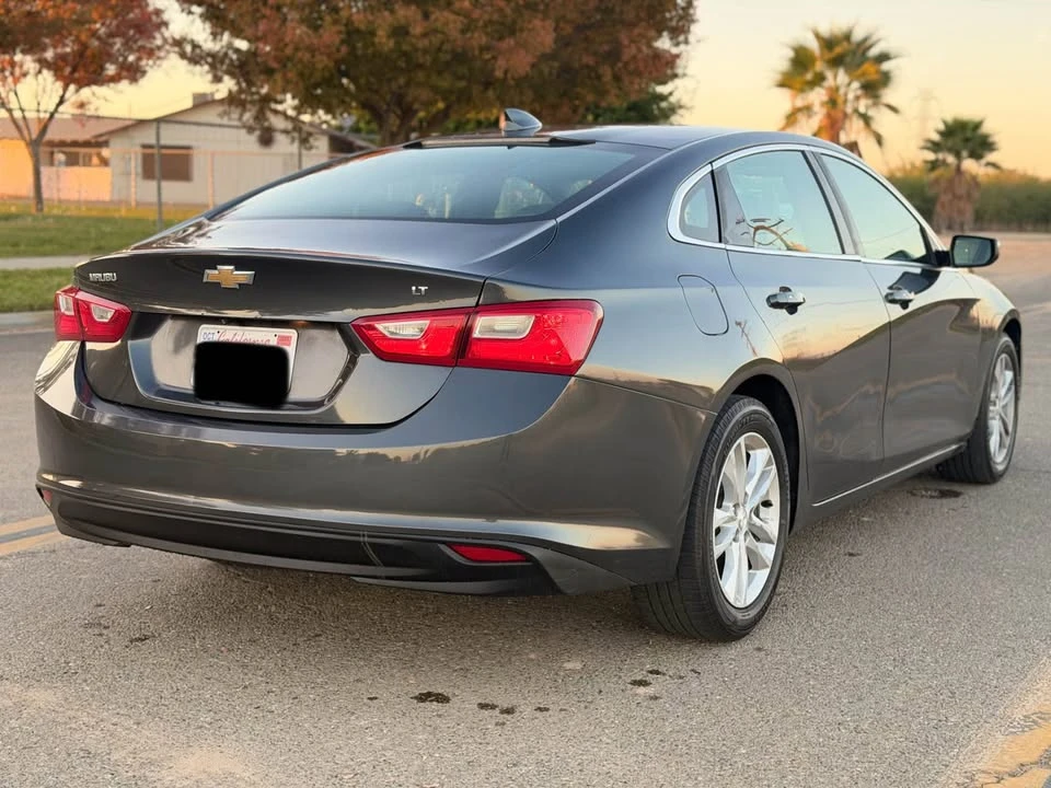2017 Chevrolet Malibu - Image 5 of 18