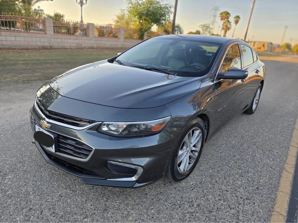 2017 Chevrolet Malibu - Image 4 of 12