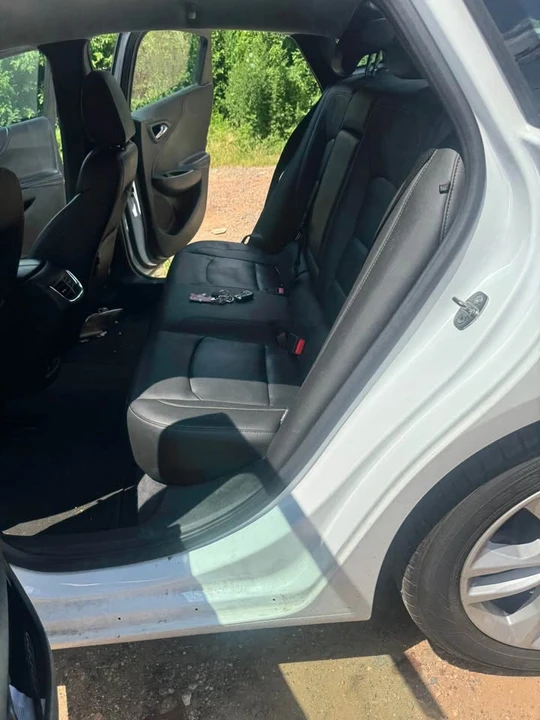 2017 Chevrolet Malibu - Image 2 of 10