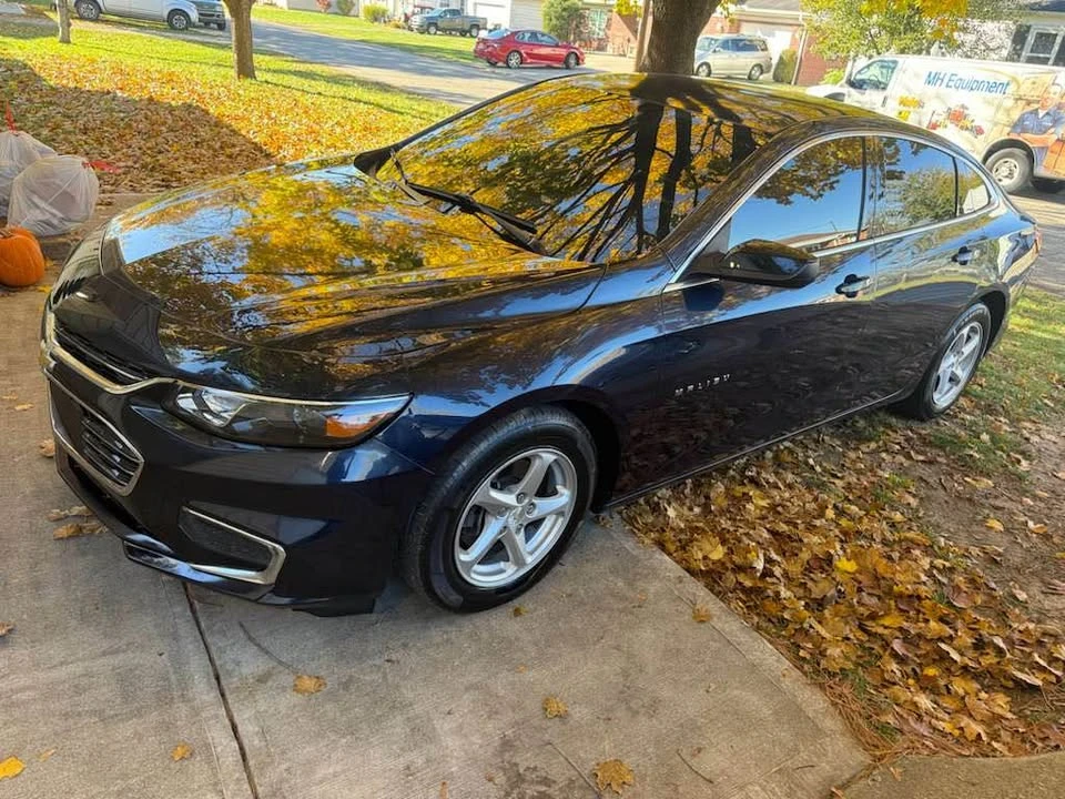 2017 Chevrolet Malibu - Image 9 of 18