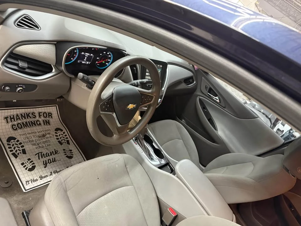 2017 Chevrolet Malibu - Image 15 of 18