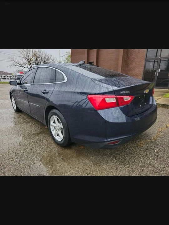 2017 Chevrolet Malibu - Image 3 of 17