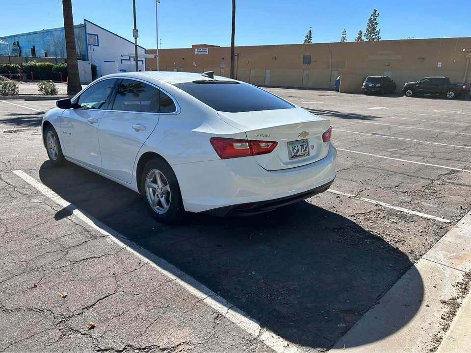 2017 Chevrolet Malibu - Image 7 of 12