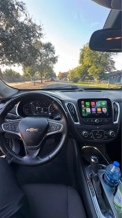 2017 Chevrolet Malibu - Image 4 of 9