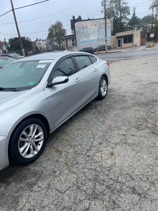 2017 Chevrolet Malibu - Image 6 of 16