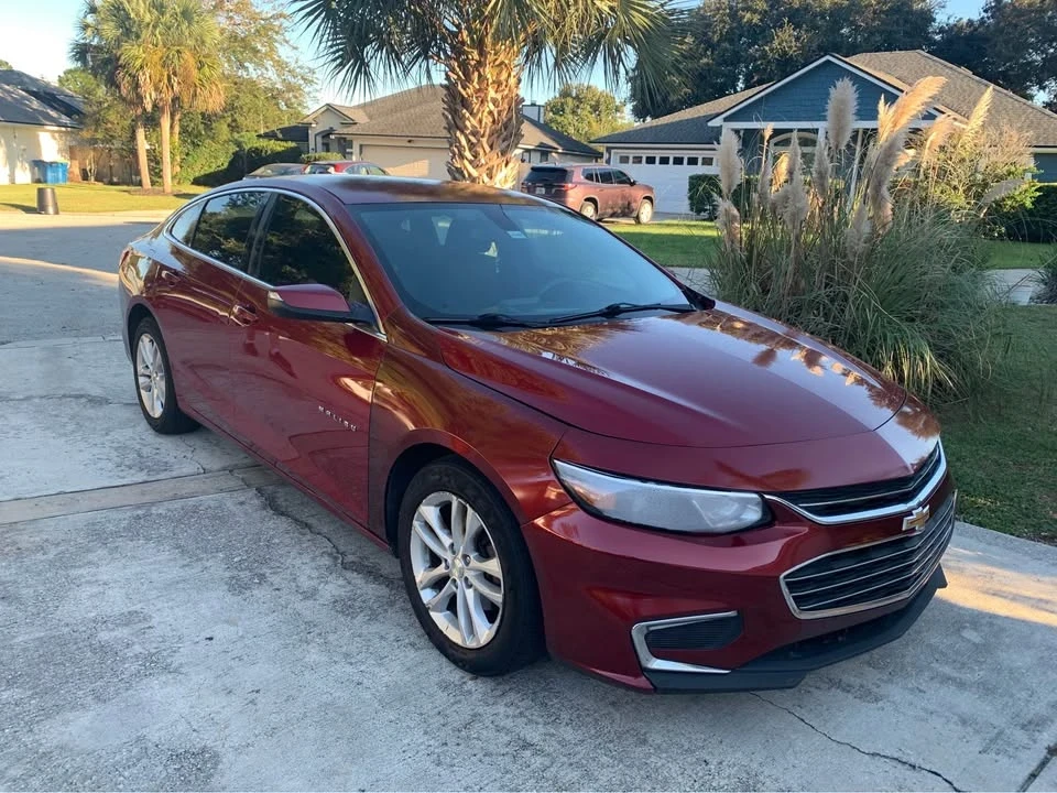 2017 Chevrolet Malibu - Image 2 of 12
