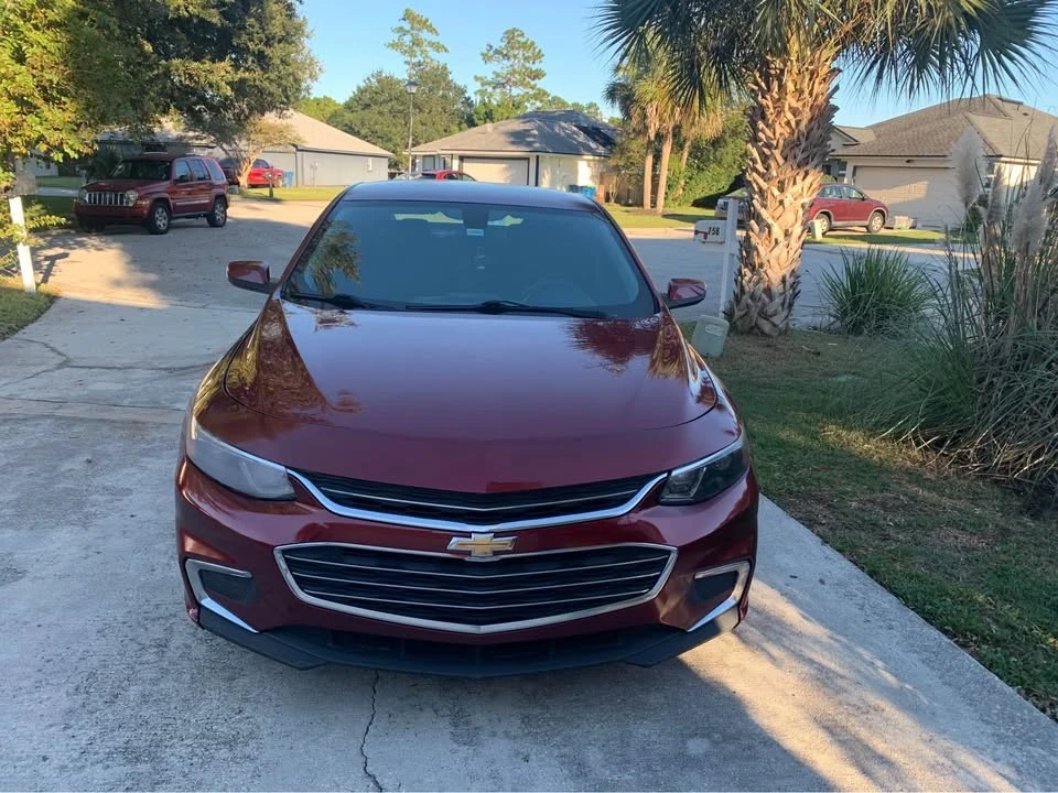 2017 Chevrolet Malibu - Image 8 of 12
