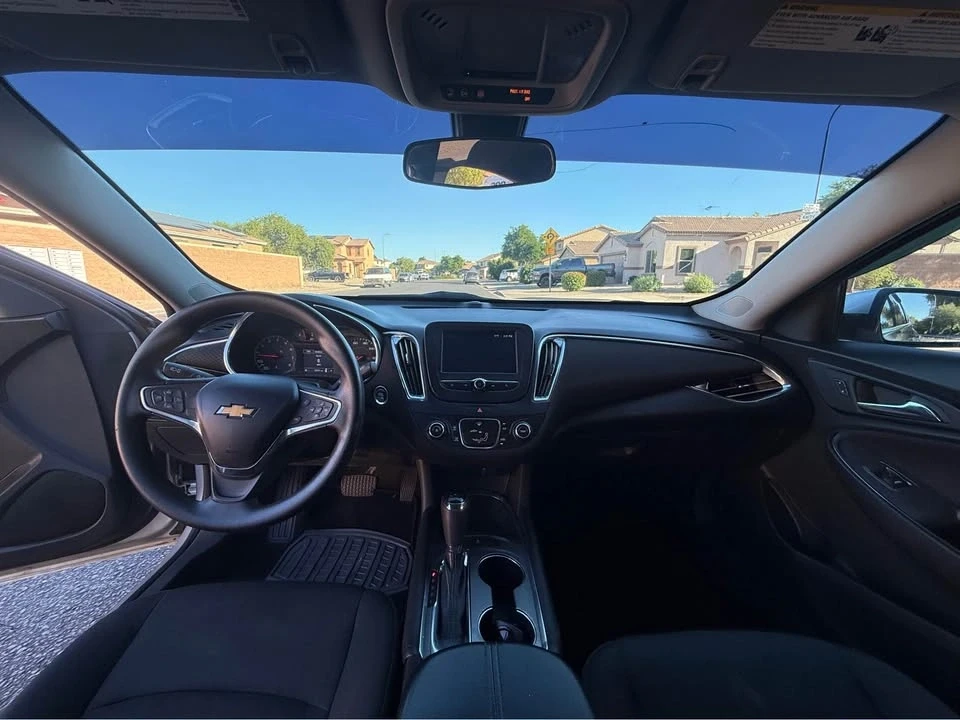 2017 Chevrolet Malibu - Image 6 of 6