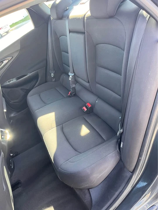 2017 Chevrolet Malibu - Image 7 of 11