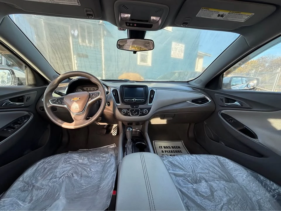 2017 Chevrolet Malibu - Image 5 of 11