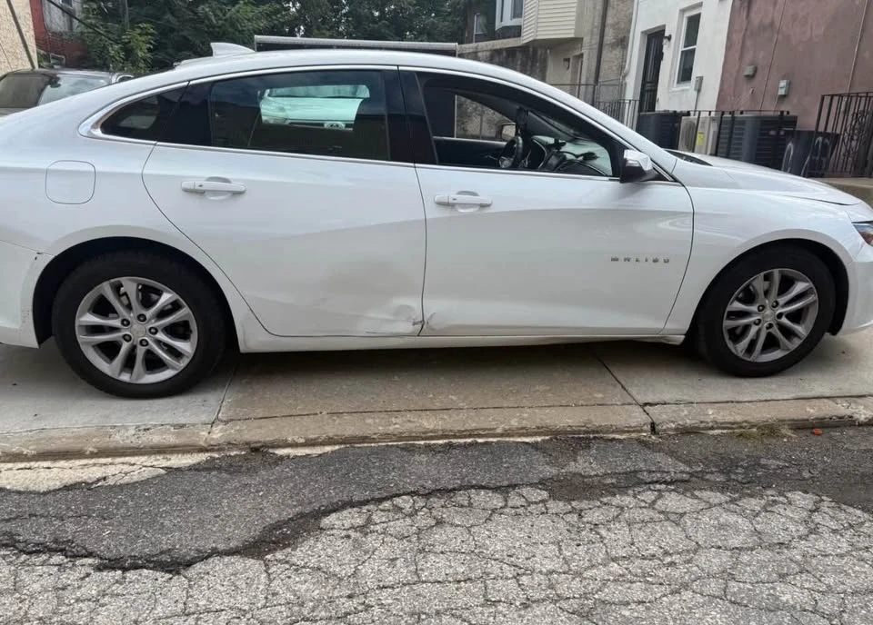 2017 Chevrolet Malibu - Image 5 of 10