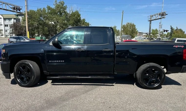 2017 Chevrolet Silverado 3rd Gen - Image 2 of 20
