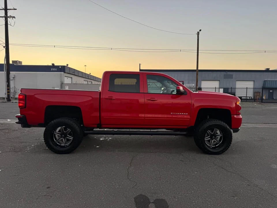 2017 Chevrolet Silverado 3rd Gen - Image 5 of 18