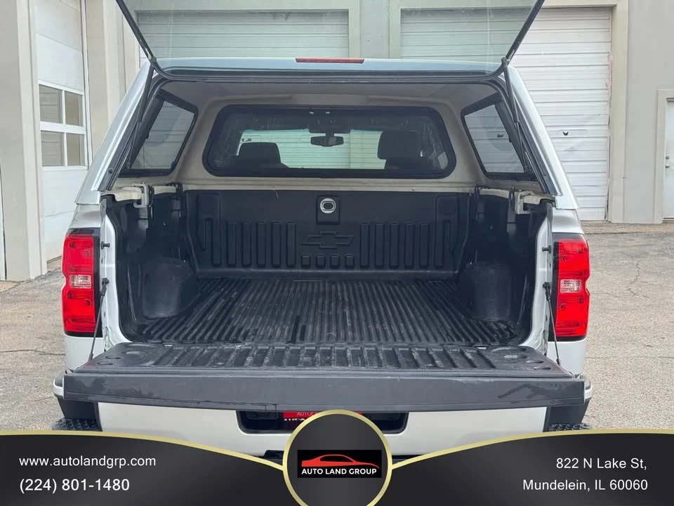 2017 Chevrolet Silverado 2nd Gen - Image 5 of 19