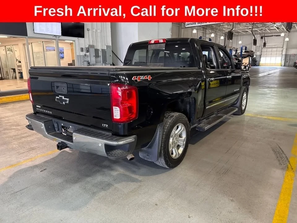 2017 Chevrolet Silverado 3rd Gen - Image 2 of 2