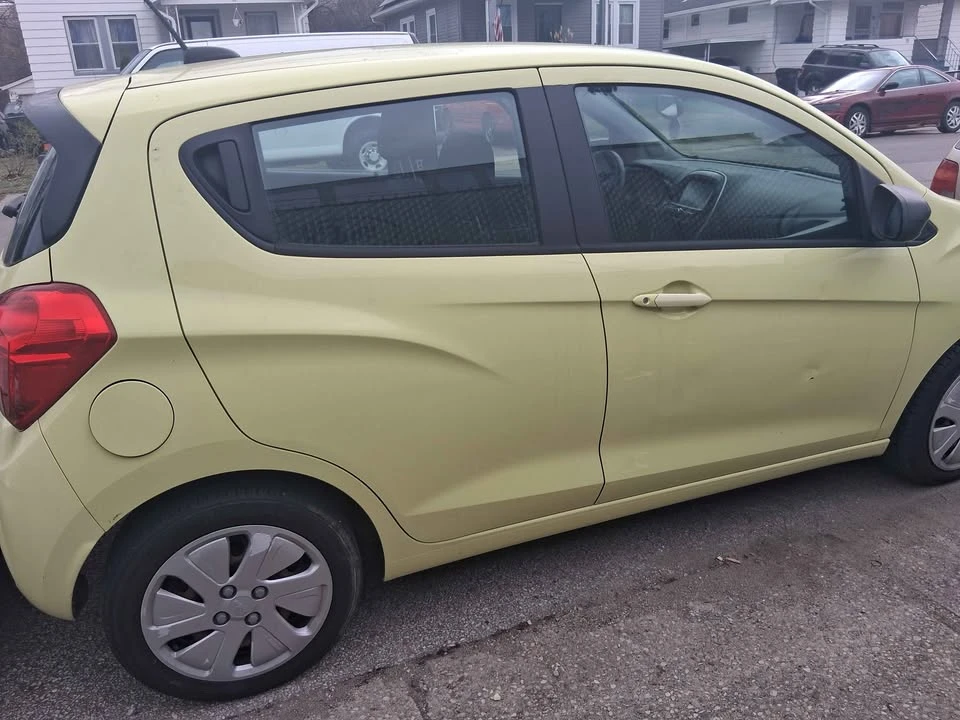 2017 Chevrolet Spark - Image 6 of 10