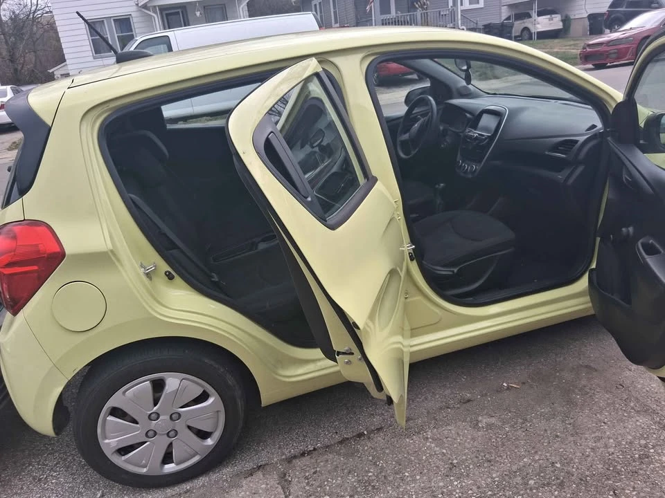 2017 Chevrolet Spark - Image 3 of 10