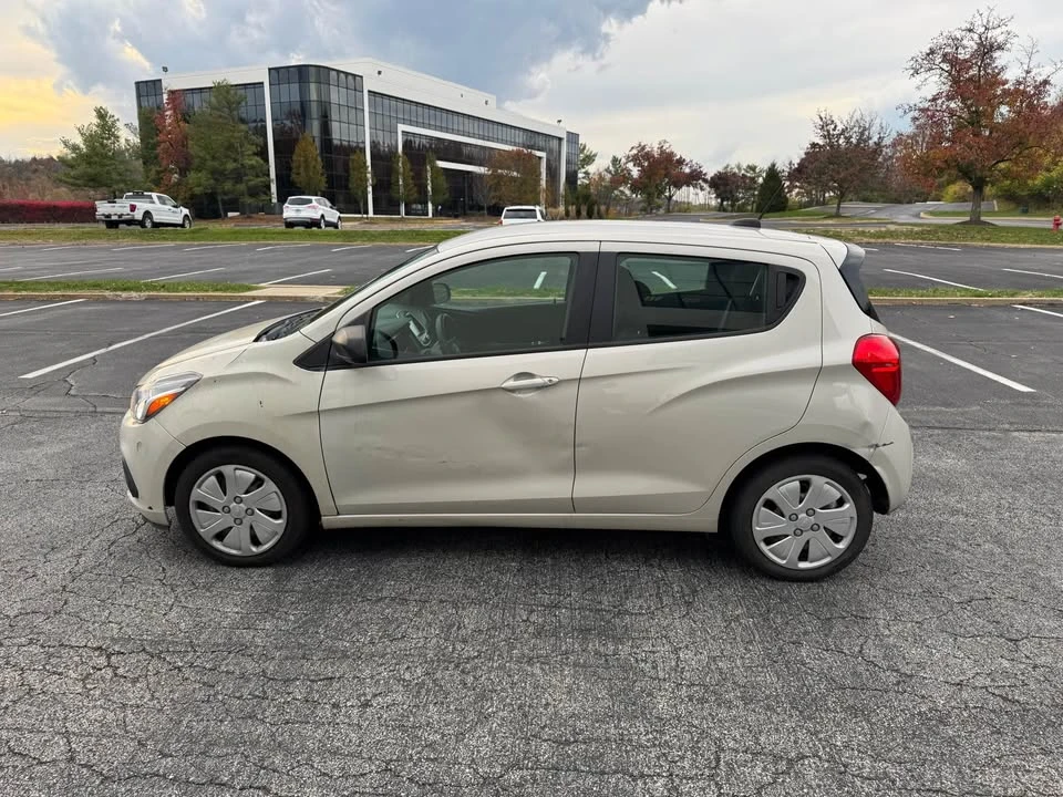 2017 Chevrolet Spark - Image 2 of 17