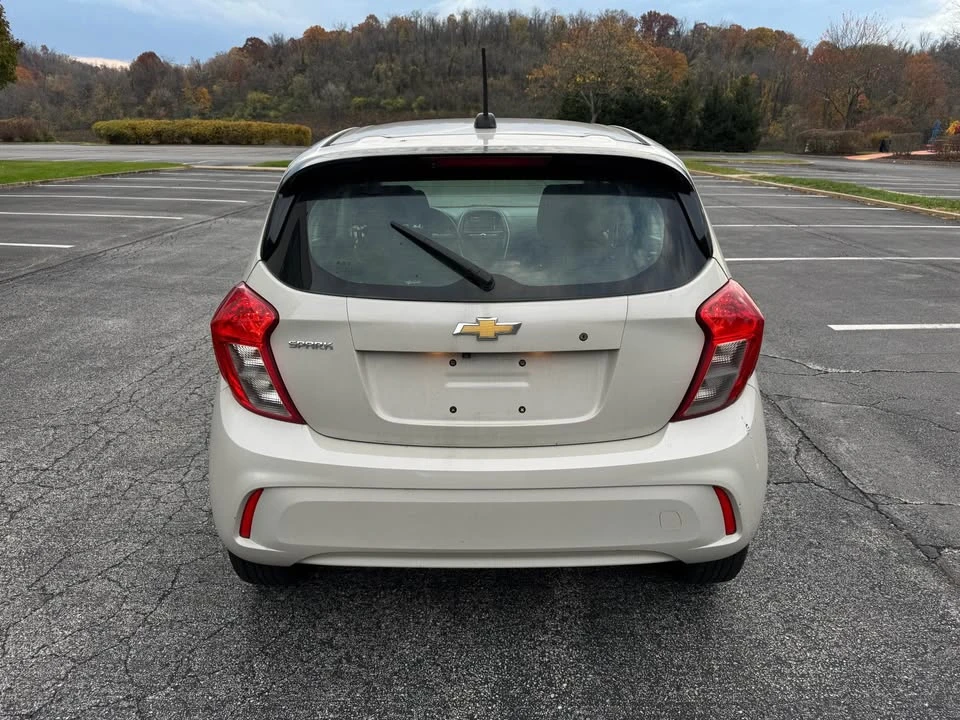 2017 Chevrolet Spark - Image 4 of 17