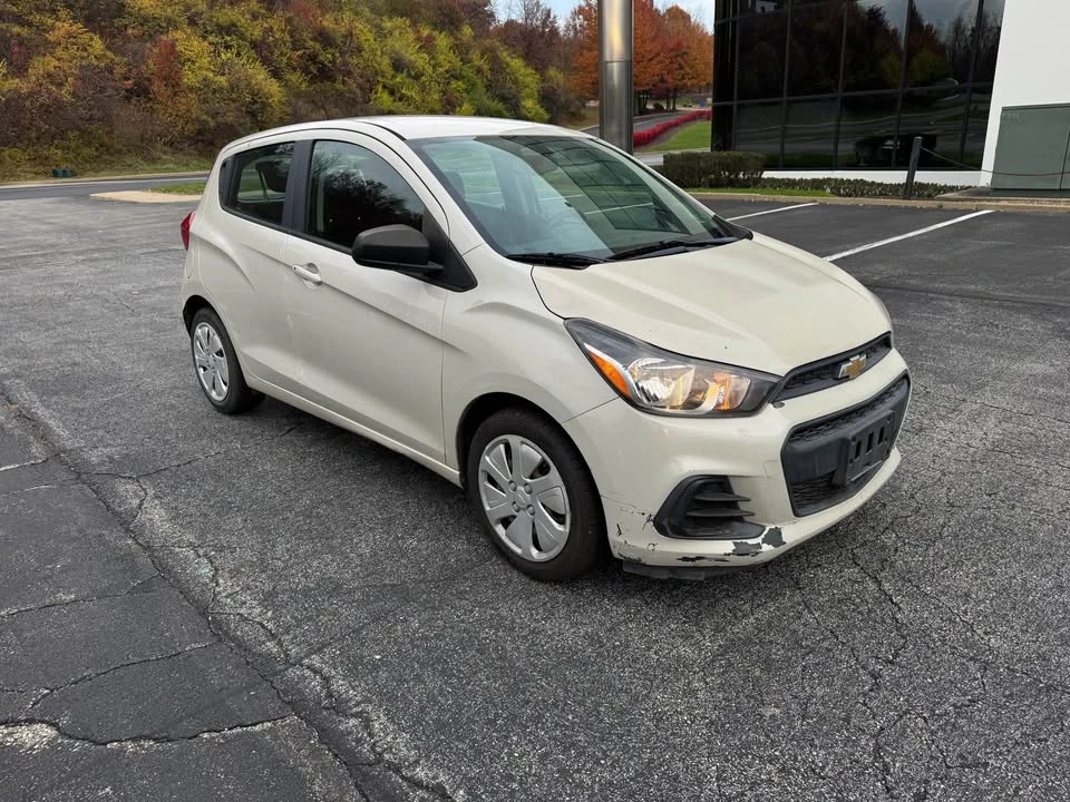 2017 Chevrolet Spark - Image 7 of 17