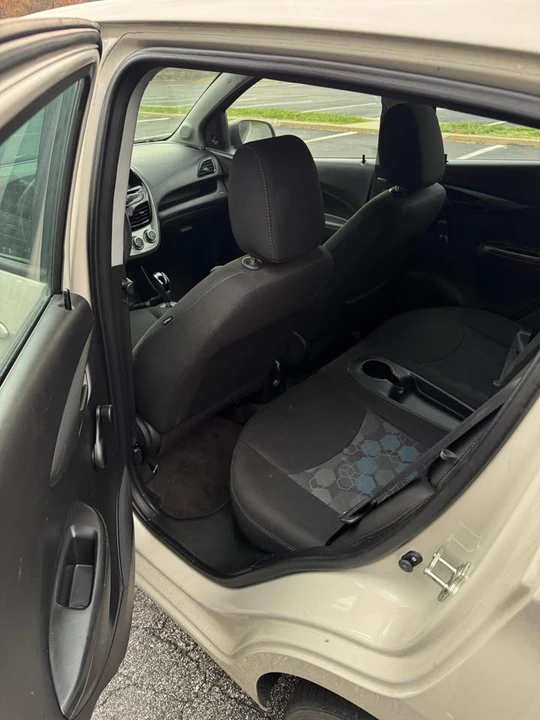 2017 Chevrolet Spark - Image 10 of 17