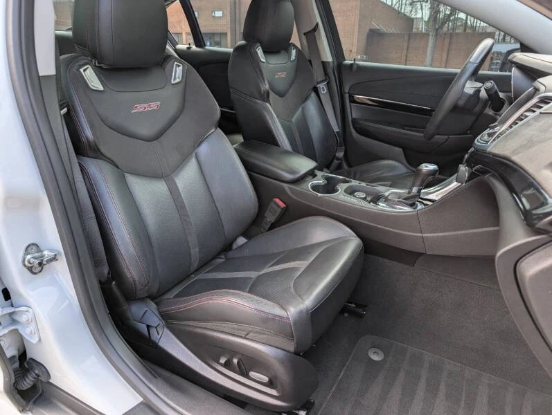 2017 Chevrolet SS - Image 13 of 20