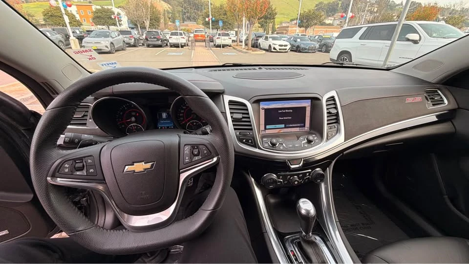 2017 Chevrolet SS - Image 8 of 12