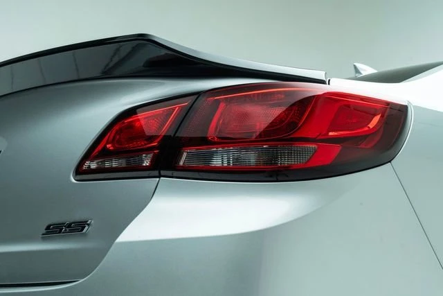 2017 Chevrolet SS - Image 11 of 20