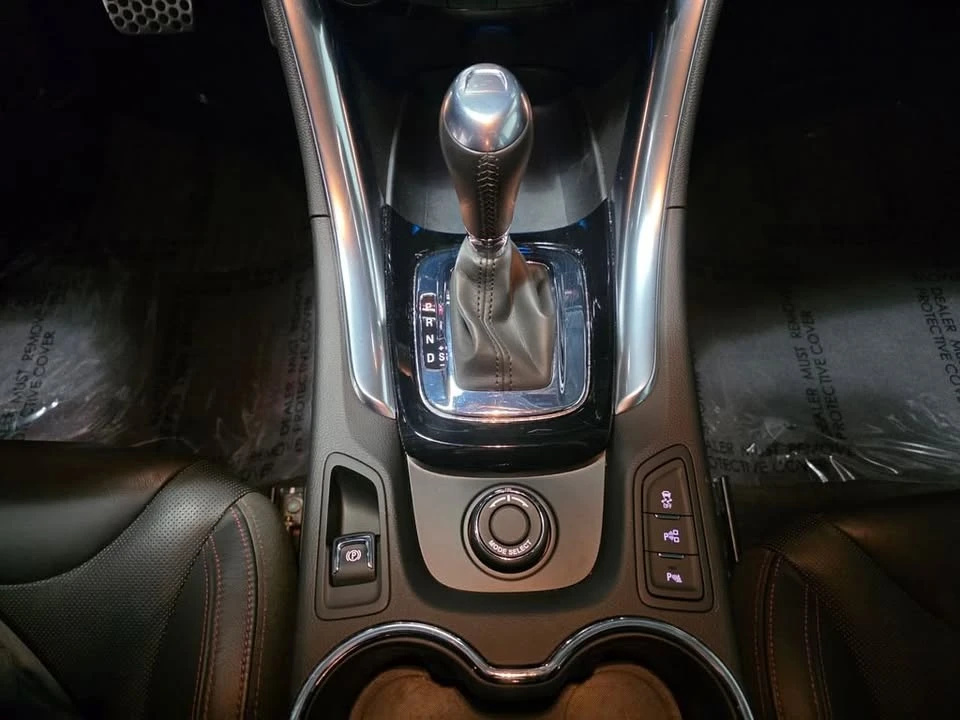 2017 Chevrolet SS - Image 9 of 18