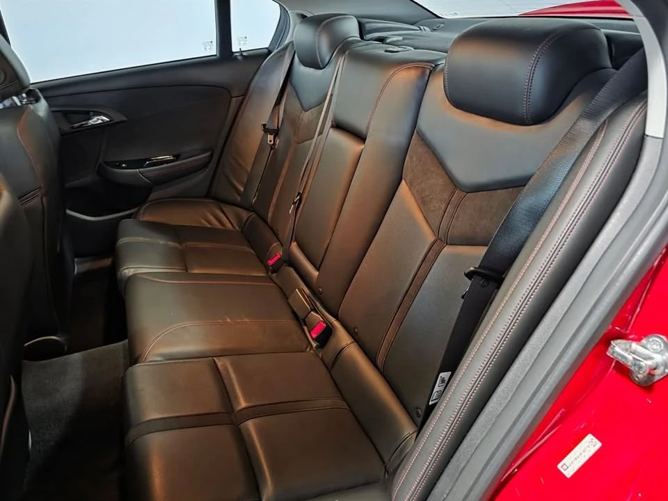 2017 Chevrolet SS - Image 13 of 18