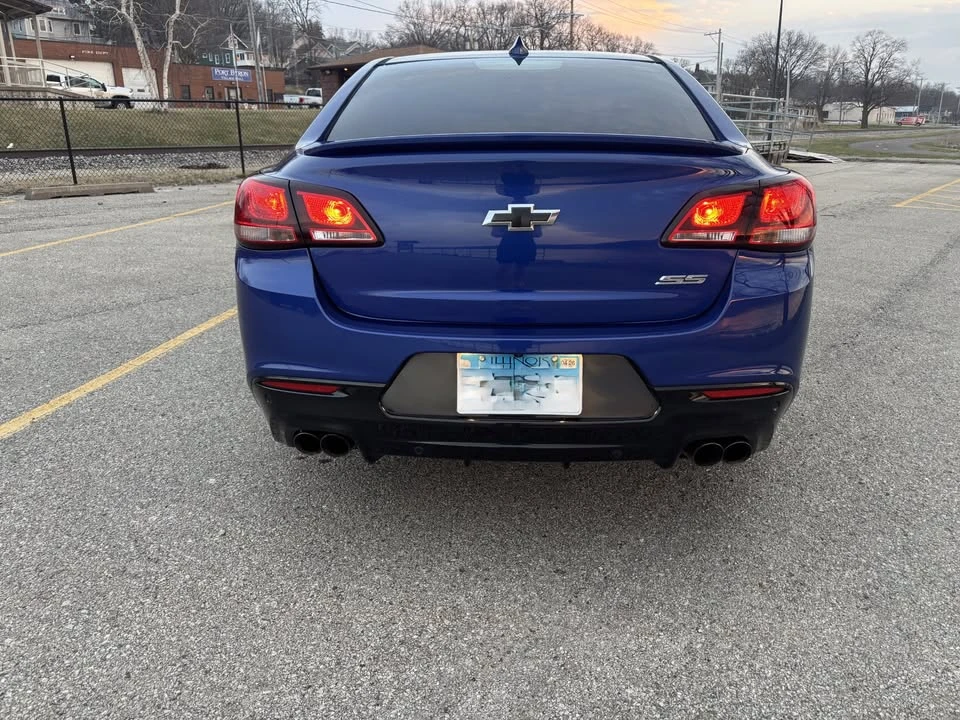 2017 Chevrolet SS - Image 2 of 21