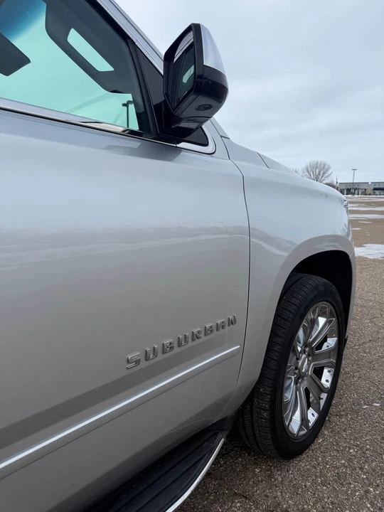 2017 Chevrolet Suburban 11th Gen - Image 2 of 12