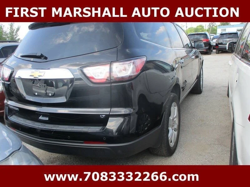2017 Chevrolet Traverse - Image 2 of 6