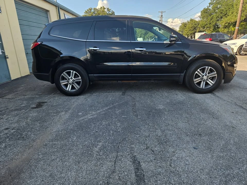 2017 Chevrolet Traverse - Image 3 of 19