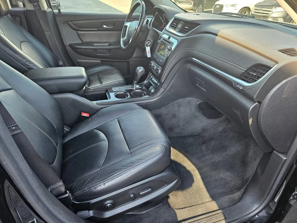 2017 Chevrolet Traverse - Image 12 of 19