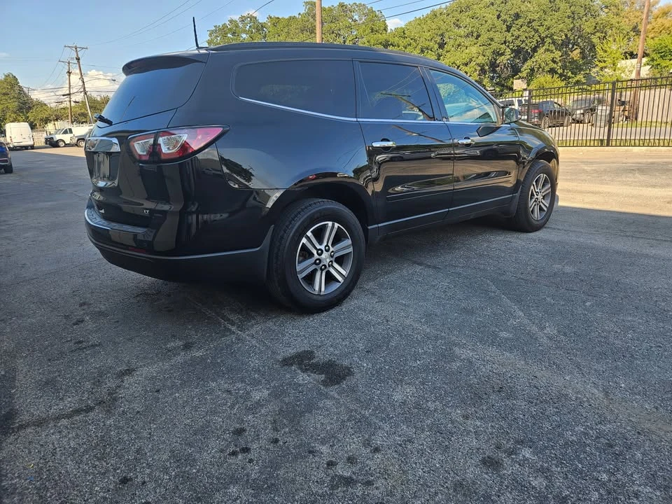 2017 Chevrolet Traverse - Image 4 of 19
