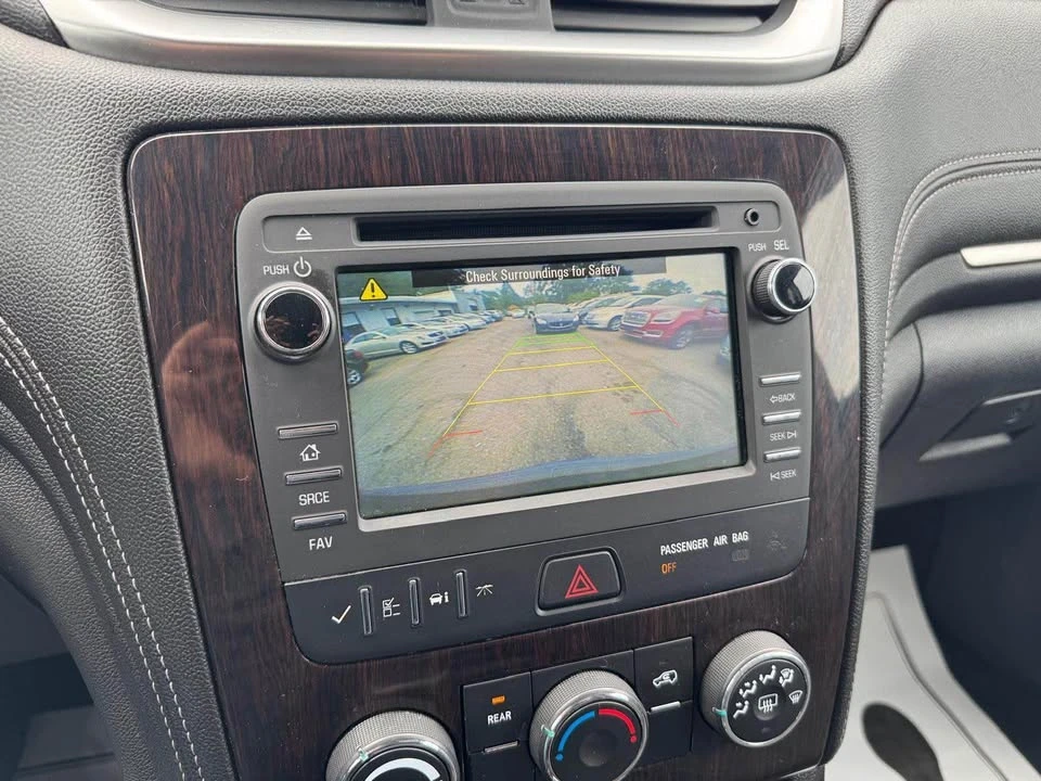 2017 Chevrolet Traverse - Image 16 of 20