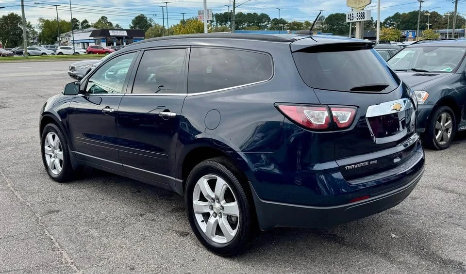 2017 Chevrolet Traverse - Image 6 of 20