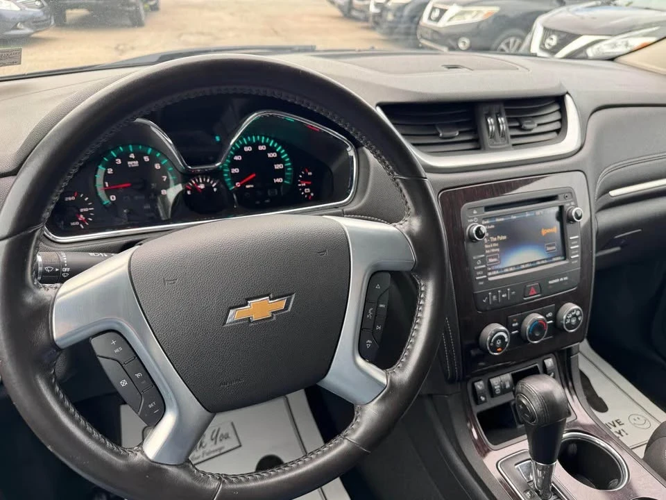 2017 Chevrolet Traverse - Image 7 of 20