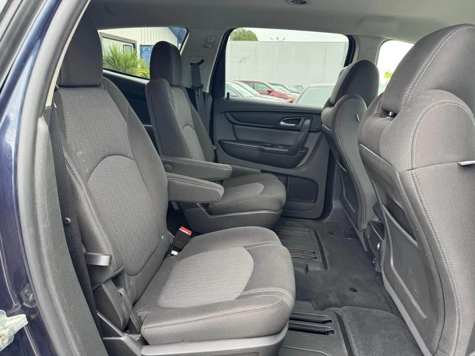 2017 Chevrolet Traverse - Image 13 of 20
