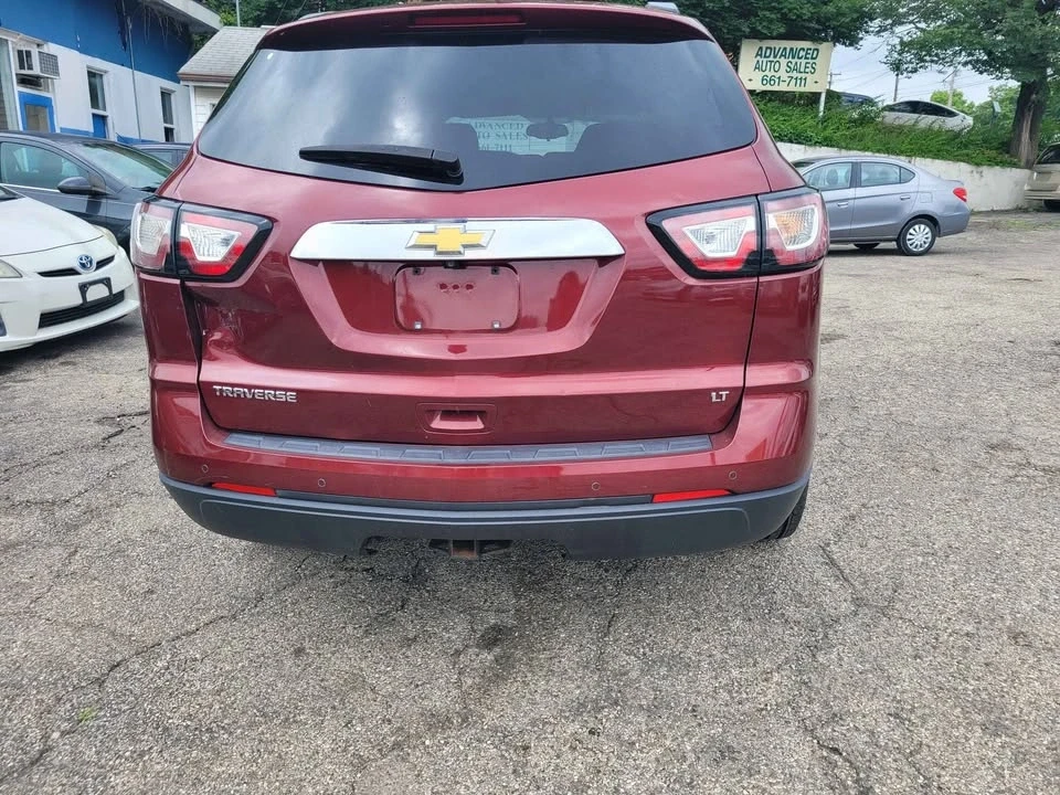 2017 Chevrolet Traverse - Image 4 of 10