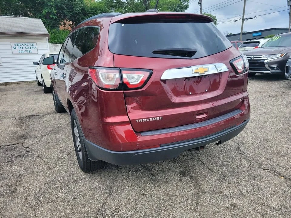 2017 Chevrolet Traverse - Image 5 of 10