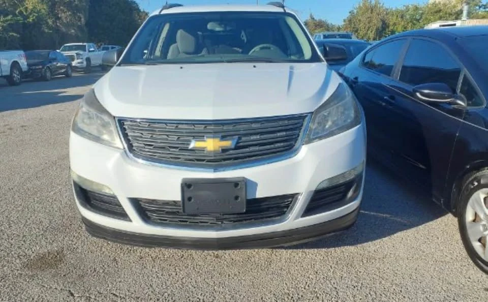 2017 Chevrolet Traverse - Image 3 of 5