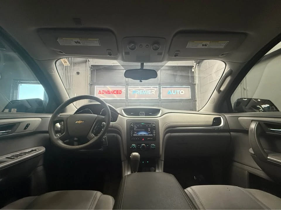 2017 Chevrolet Traverse - Image 6 of 18