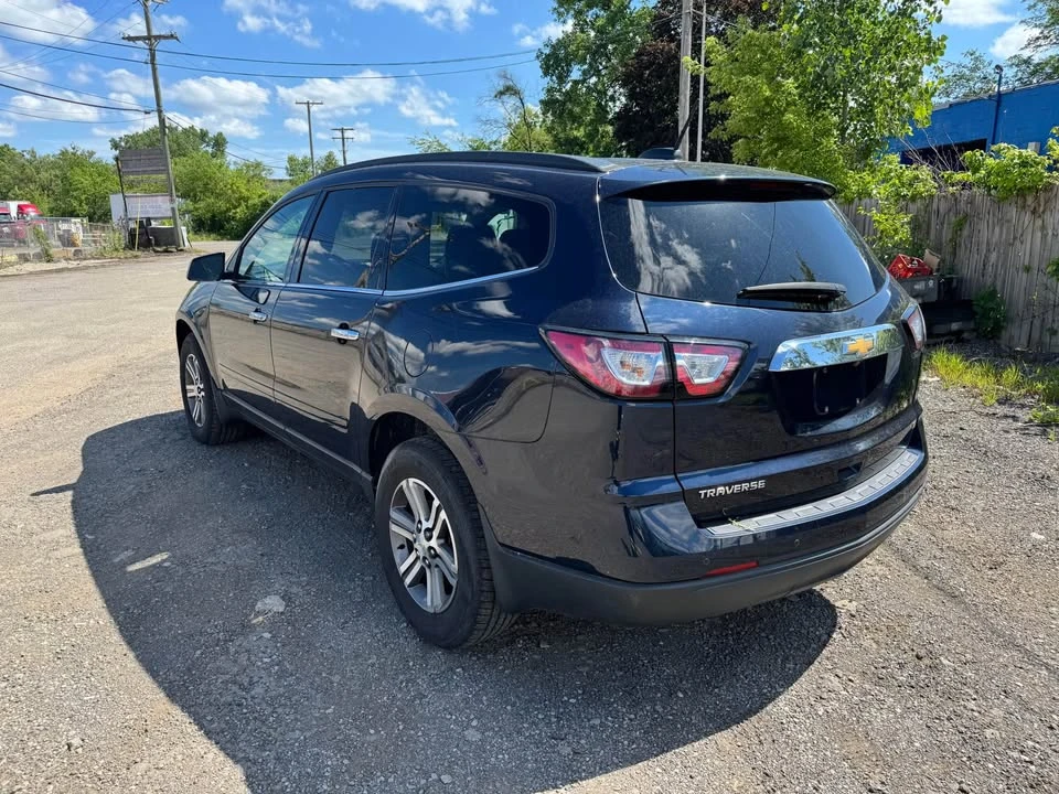 2017 Chevrolet Traverse - Image 3 of 8