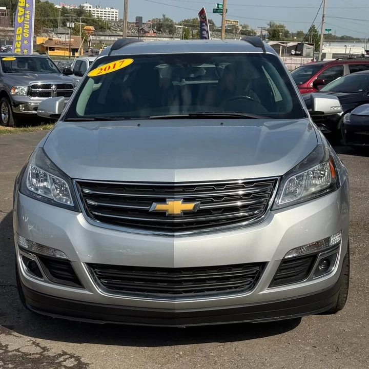 2017 Chevrolet Traverse - Image 4 of 17